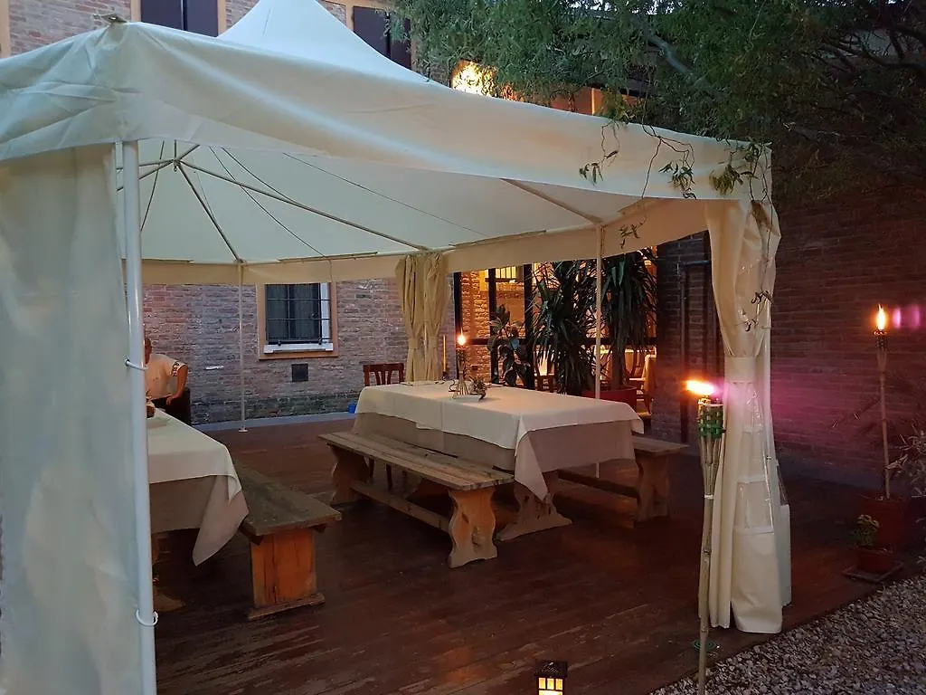 **** Hotel Corte Dossello Massa Fiscaglia Italia